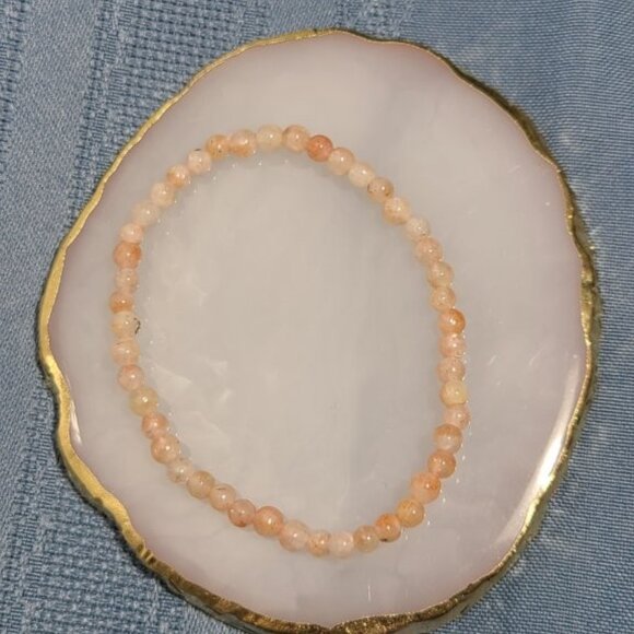 Natural Sunstone 4mm Bead Bracelet | Peach Crystal Elastic Boho Healing Jewelry - Picture 2 of 5